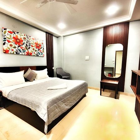 Airport Hotel The Terminal New Delhi Exterior foto