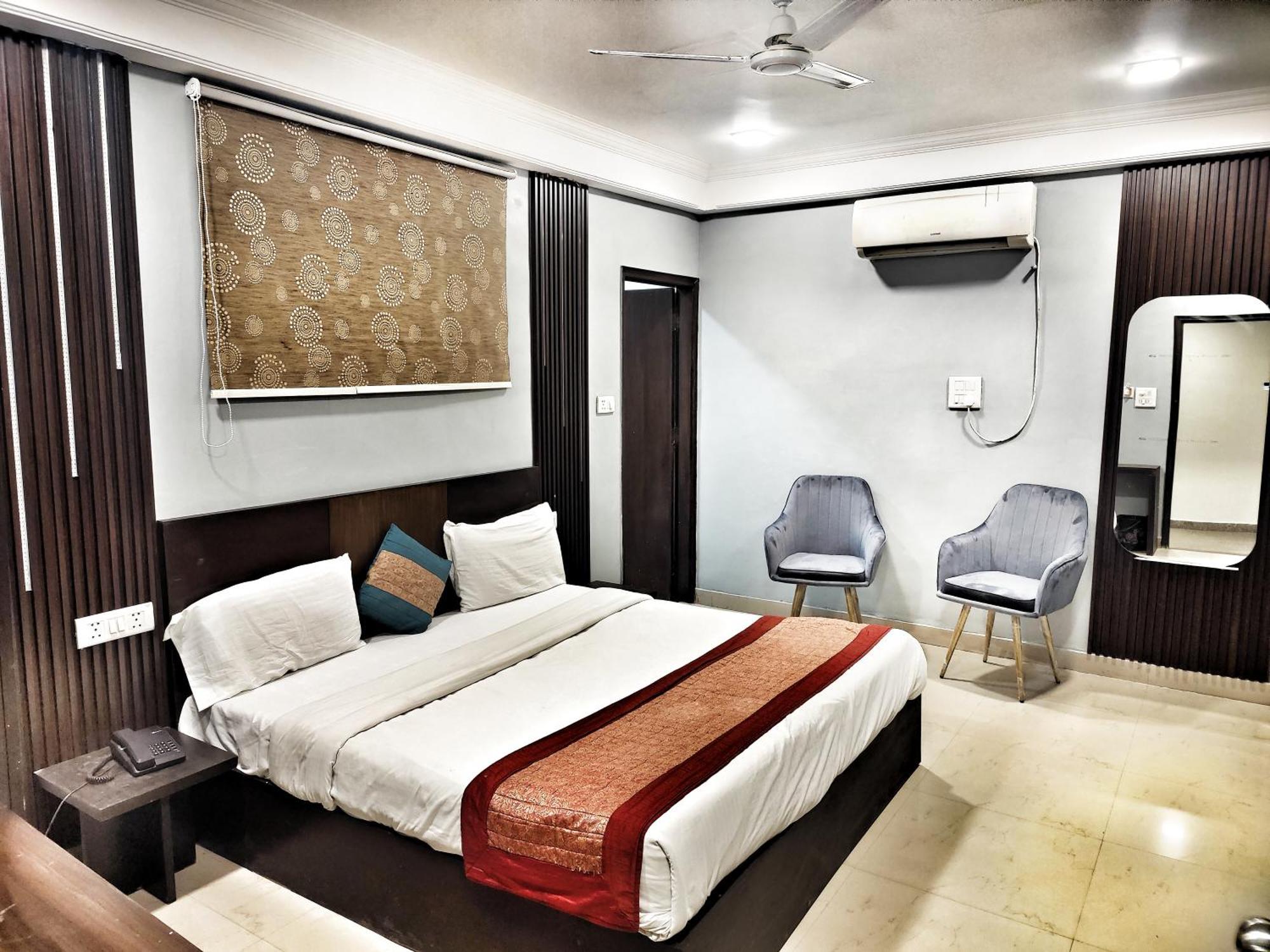 Airport Hotel The Terminal New Delhi Exterior foto